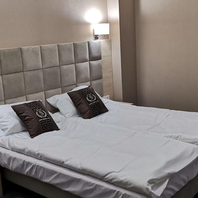 Hotel Sevilla Gold Leczeszyce 외부 사진