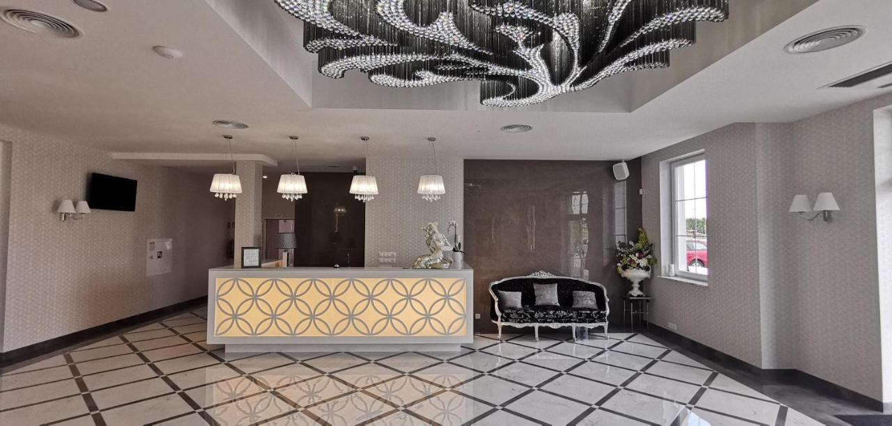Hotel Sevilla Gold Leczeszyce 외부 사진